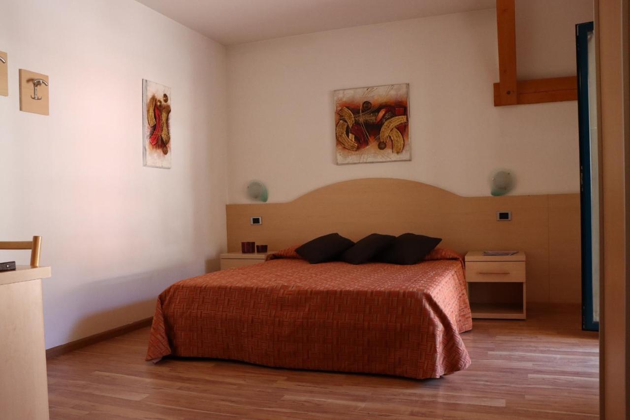 Residence Hotel Eden - Family & Wellness Resort Andalo Bagian luar foto